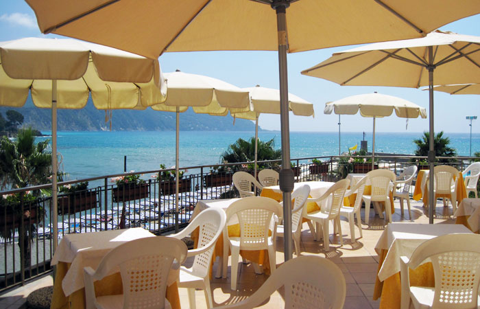 Terrazza sul mare